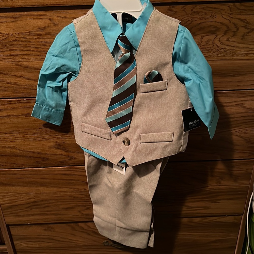 Holiday editions boy set